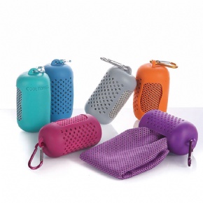 Eco-friendly Magic Quickly Drying Soft Multi-color Microfiber Custom Logo Printed Instant Cooling Towel with Bottle