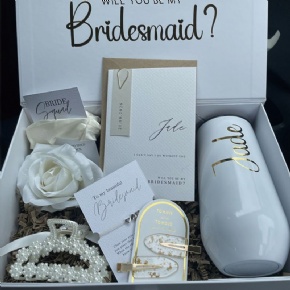 Custom Mix and Match Gift Sets Luxury Wedding Favors Box for Bridesmaid Proposal Souvenirs Corporate Promotional Items